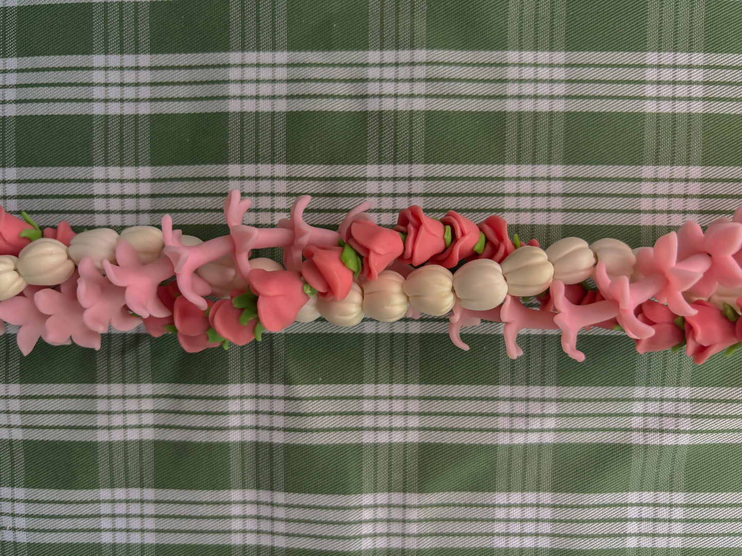 Triple Twisted Forever Lei